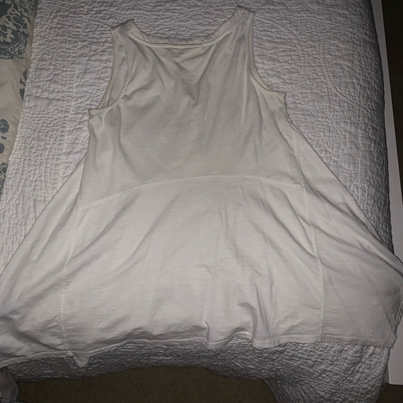 Anthropologie Peplum Buttom Tank Top - Picture 3 of 4